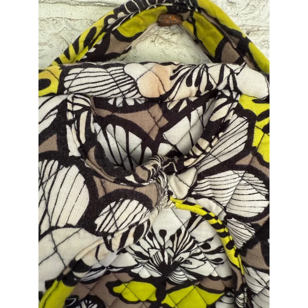 Vera Bradley‎ Backpack DIaperbag Quilted Floral Citron Print Traveler